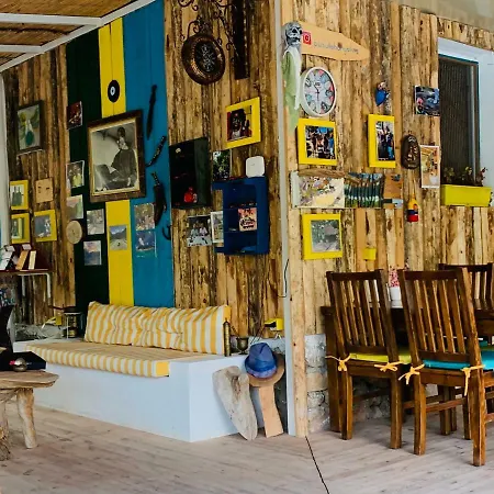 Pusula Ξενοδοχείο